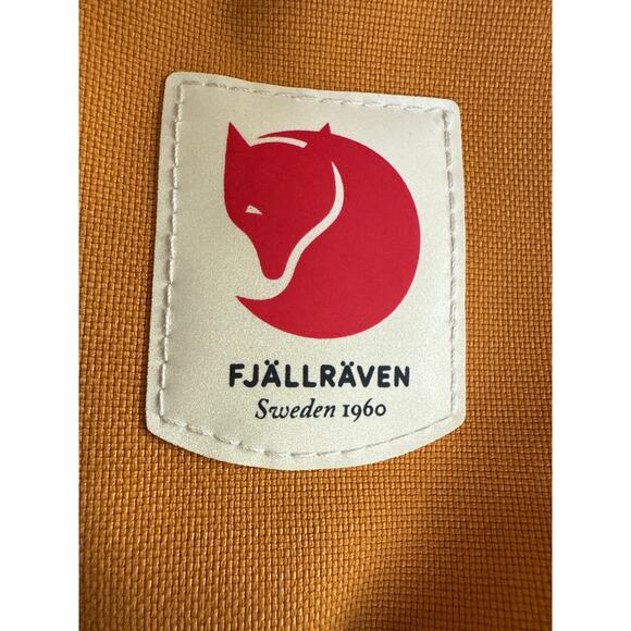 FJALLRAVEN Large Ulvo Hip Pack - Red Gold EUC - Picture 3 of 9
